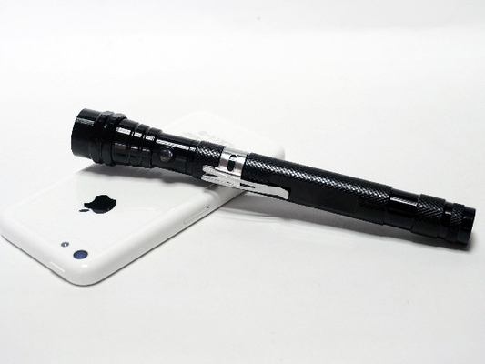 2 magneet neemt het Telescopische LEIDENE Waterdichte Penflitslicht 120cd IPX4 Hulpmiddelen op