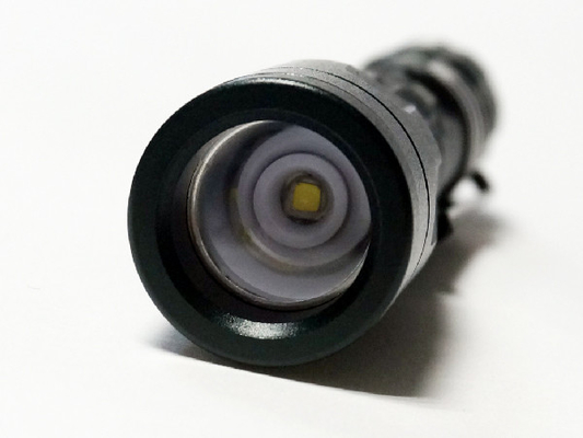 Flitslicht van Keychain van de Aerorang het Waterdichte, Minikeychain-Toorts Zwarte Kleur