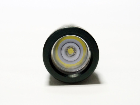 80 lumen het LEIDENE Flitslicht XPG R5 Ha III van Keychain de Militaire Schakelaar van de Rangdrukknop