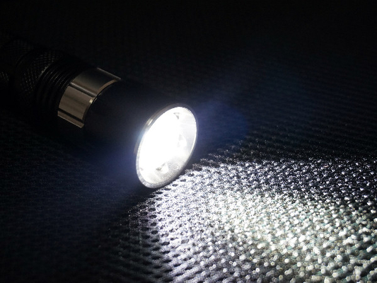 Van hoge LEIDENE van de Helderheidsbrandbestrijder Type 1m Flitslicht Vlak Lens Effectweerstand