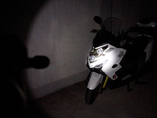 De Temperatuur van de het 28 Lumen LEIDENE Flitslicht6400k Kleur van Keychain voor Noodsituatie