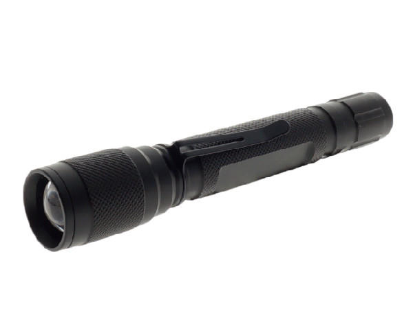 traditioneel handsize 2*AA-Zoemende flitslicht van het batterijen het handige cree geleide hoge lumen voor EDC