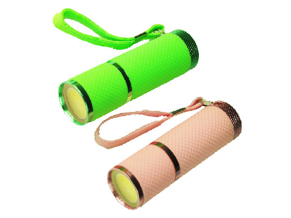 3W MAÏSKOLF 200 Lumenedc LEIDEN Flitslicht MET AMERIKAANSE CLUB VAN AUTOMOBILISTENbatterij Ø26.5 * 88.5mm