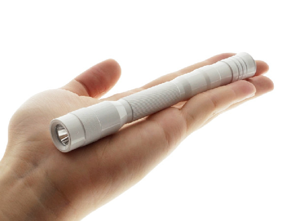 Kleine Kleurrijke IPX4 leidde Kleur van het Flitslicht de Klantgerichte Shell van de Zakpen